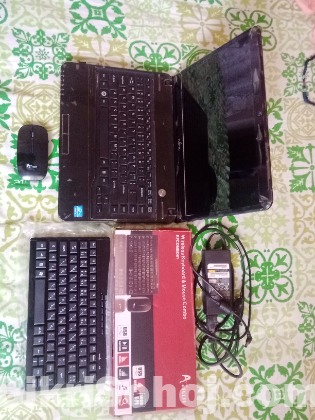 Fujitsu Lifebook Core i3 4gb Ram 120gb SSD